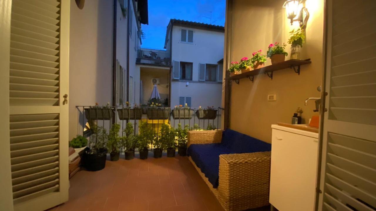 Indipendent Studio Apartment With Terrace - Parking Florenz Exterior foto