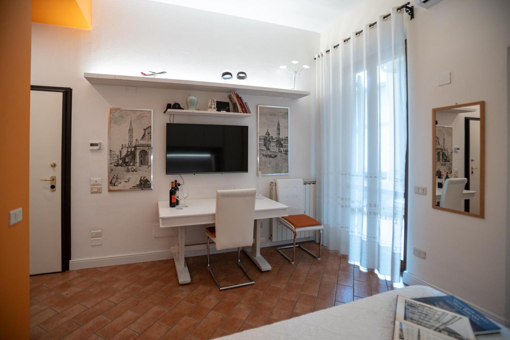 Indipendent Studio Apartment With Terrace - Parking Florenz Exterior foto