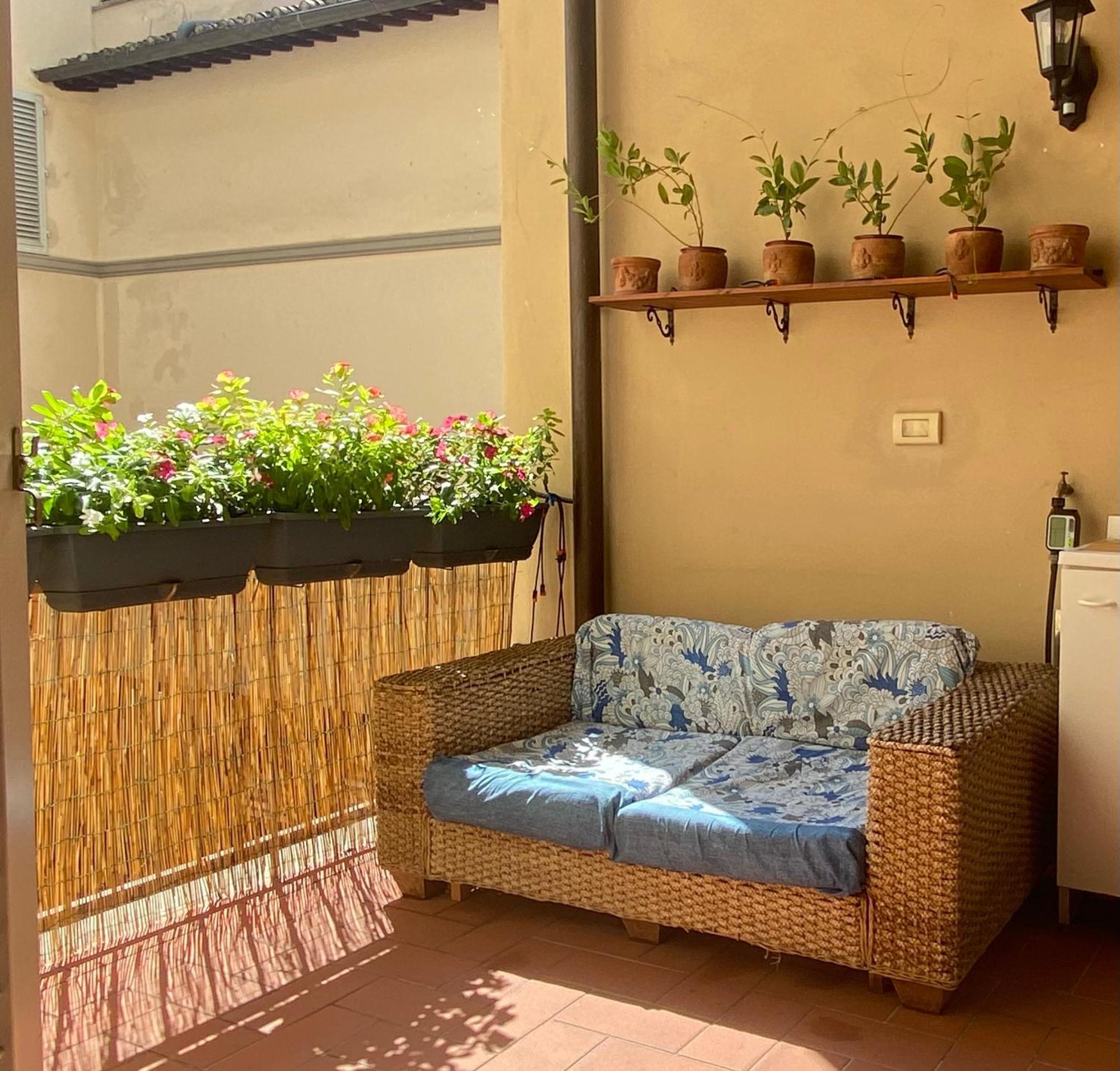 Indipendent Studio Apartment With Terrace - Parking Florenz Exterior foto