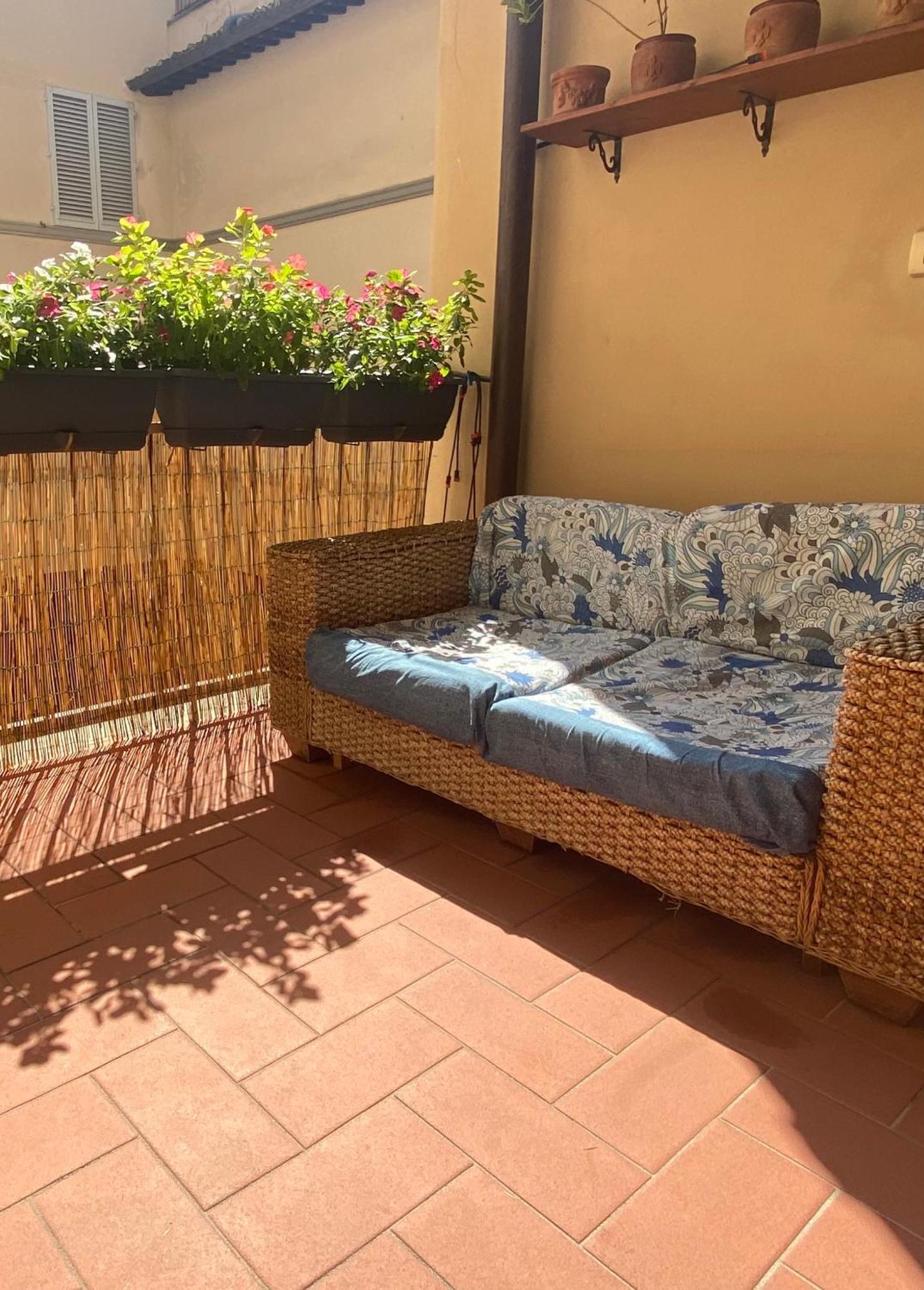 Indipendent Studio Apartment With Terrace - Parking Florenz Exterior foto